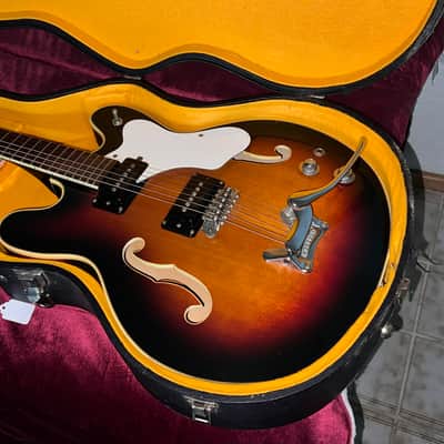 Mosrite Celebrity I 1965-1966 super clean, sunburst orginal case image 4