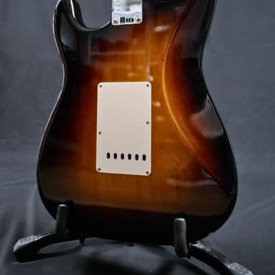 Vintage Custom 1955 Stratocaster NOS  Wide-Fade 2-Color Sunburst image 6