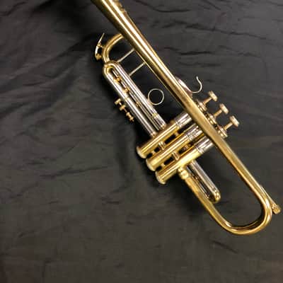 1960 Vincent Bach Stradivarius Model 72 "MT. VERNON" NY Trumpet image 8