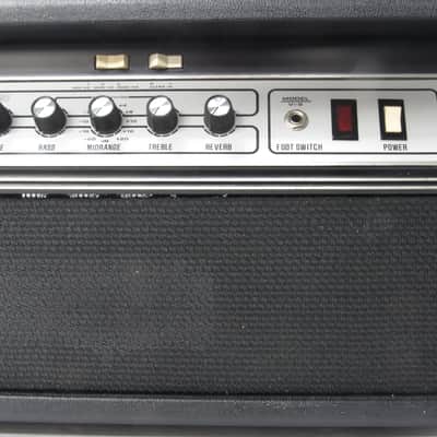 NEW 1975 AMPEG V9 AMPLIFIER NEAR MINT LOW HOURS JUST SERVICED - MAKE ME AN OFFER! ACTUAL SHIPPING $ image 3