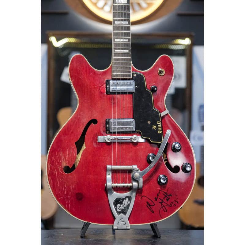 1967 Guild Starfire V cherry