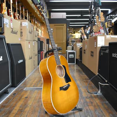 Taylor 217e Plus Special Edition Acoustic-electric Guitar Honeyburst w/AeroCase image 5