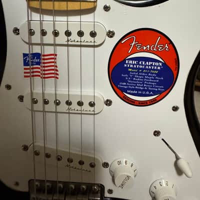 Fender Eric Clapton Artist Series Stratocaster with Vintage Noiseless Pickups 2001 - Present - Black image 4
