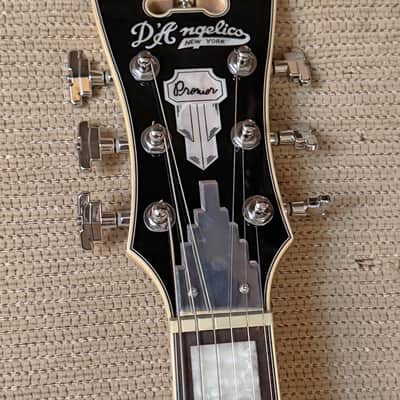 D'Angelico Premier Atlantic Single Cutaway HH w/ Stoptail - Antique White image 5