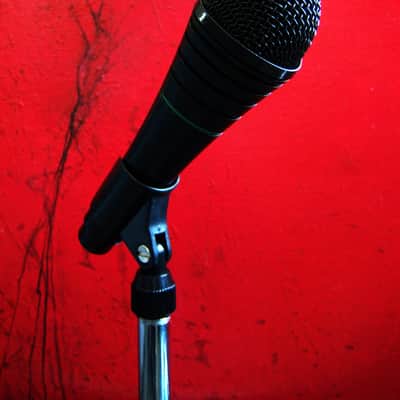 Vintage 1990's AKG D3700S Hyper Cardioid Dynamic Microphone Low Z w accessories D1000E D190E D3700 # 4 image 4
