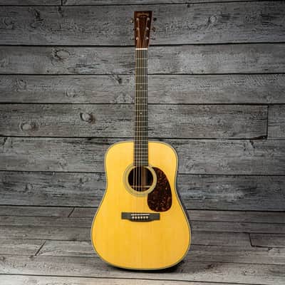 Martin HD-28 image 3