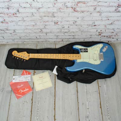 Fender - American Professional Classic Stratocaster - Electric Guitar - HSS - Maple Fingerboard - Faded Lake Placid Blue - w/ Deluxe Gigbag image 11