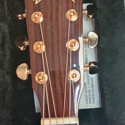 Zager ZAD80CE Solid Cedar/Rosewood Acoustic/Electric Guitar - Natural image 6