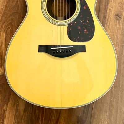 Yamaha LS16 Grand Concert Acoustic-Electric Guitar image 3
