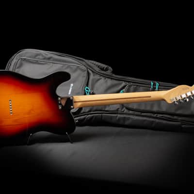 Fender Telecaster Sunburst 2017 - Sunburst image 4