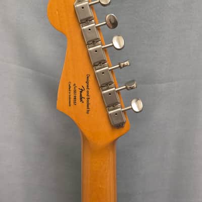 Squier Classic Vibe Stratocaster '60s with Rosewood Fretboard 2010 - 2018 - Lake Placid Blue image 8