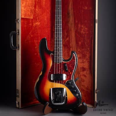 1964 Fender Jazz Bass black w/matching headstock and orig.black