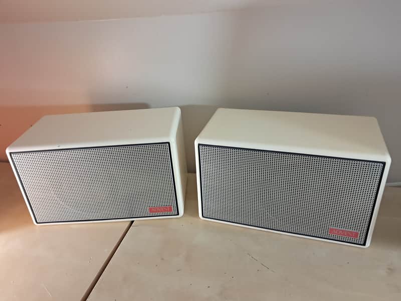 Advent Vintage 1974 Model 400 Bookshelf Speakers image 1