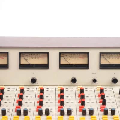 Quantum Audio Labs QM-168 16 Channel 8 Bus Studio Mixer Console QM168 #30868 image 6