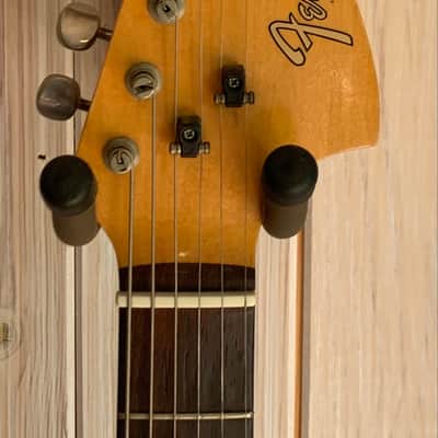 Fender Musicmaster II with Rosewood Fretboard 1964 - 1969 - Dakota Red image 11