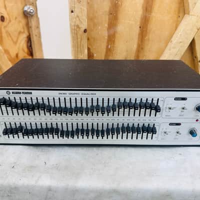 Klark Teknik DN360 2-Channel 31 Band Graphic Equalizer - Tested & Working #392 image 3