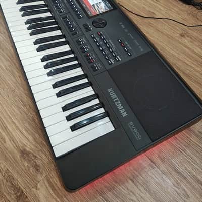 Kurtzman SV800 61-Key Professional Arranger Workstation - Black image 2