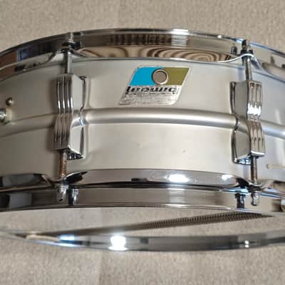 Ludwig No. 404 Acrolite 5x14" 8-Lug Aluminum Snare Drum with Pointed Blue/Olive Badge 1969 - 1979 - Matte Aluminum image 2