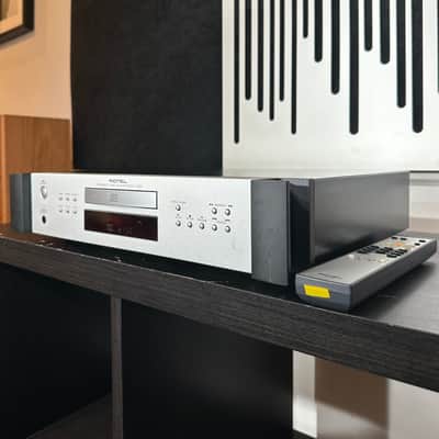ROTEL RCD-1072 Compact Disc CD Player image 5