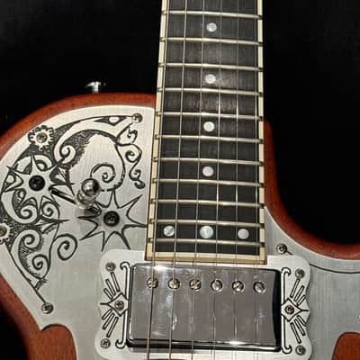 Teye Electric Gypsy 2010s - low SN - Excellent condition Burgundy and metal - El Torero R series image 4