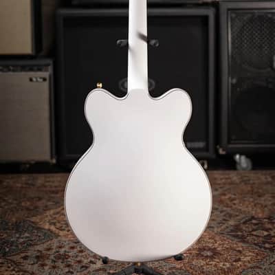 Gretsch G5422GLH Electromatic Classic Hollow Body Double-Cut Left-Handed Electric Guitar - Snow Crest White image 7