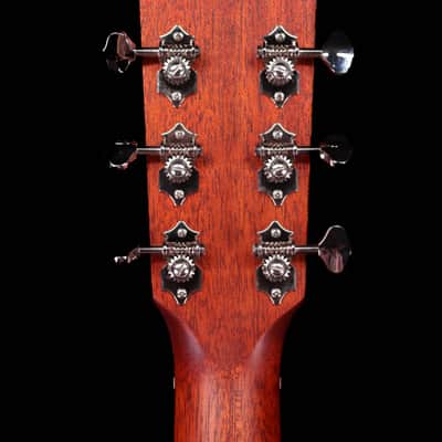 Eastman E1OM Acoustic with Deluxe Bag, Natural image 10