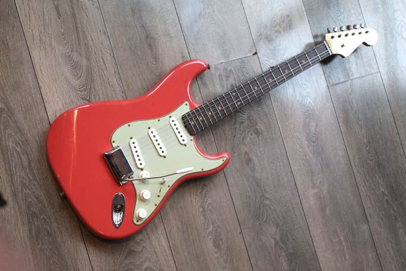 FENDER "Custom Shop Limited Edition 60’s Stratocaster Relic Journeyman Aged Tahitian Coral" HARDCASE, PAPERS, 3, 6 KG image 1
