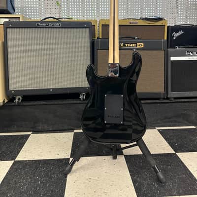 Squier Affinity Series Stratocaster with Rosewood Fretboard 2001 - 2018 - Black image 7