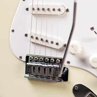 Squier 1995 Standard Stratocaster with Rosewood Fretboard Made in Korea, Olympic White - Used image 14