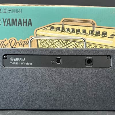 Yamaha THR10II-WL 20-Watt 2x3" Wireless Stereo Digital Modeling Guitar Combo 2019 - Present - Tan image 2
