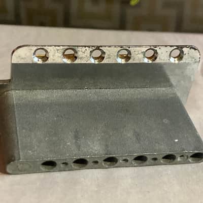 Unknown Stratocaster Style Bridge - Chrome image 3