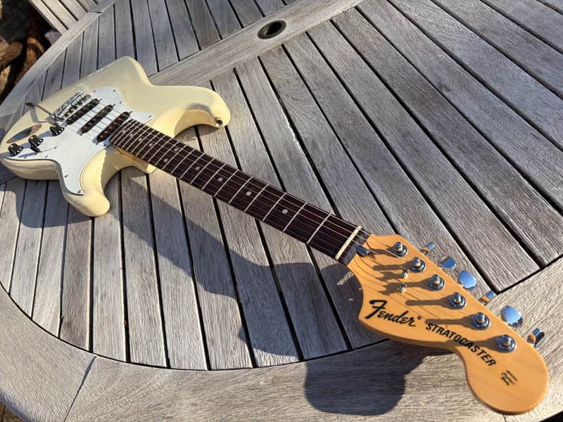 1989 Fender ST72 60SC Stratocaster Olympic White Scalloped Blackmore