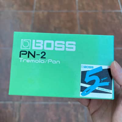 Boss PN-2 Tremolo/Pan (Silver Label) 1990 - 1995 - Green image 7
