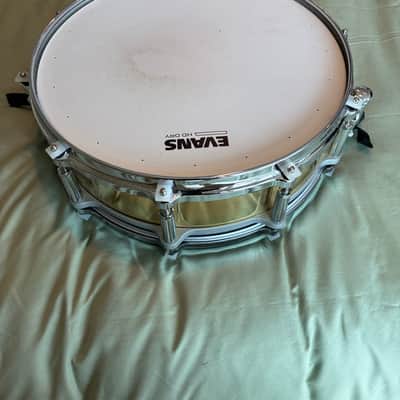 Pearl 5x14 floating shell brass snare drum 2010's - brass image 1