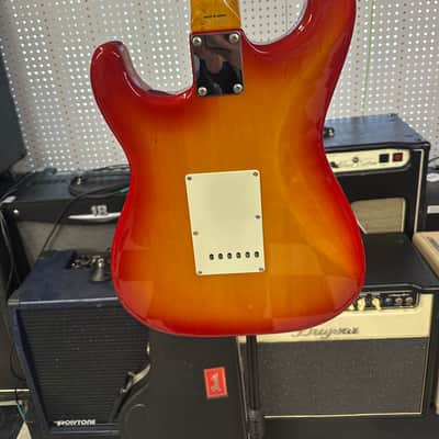 Fender ST-62 Stratocaster Reissue MIJ Cherry Burst image 8