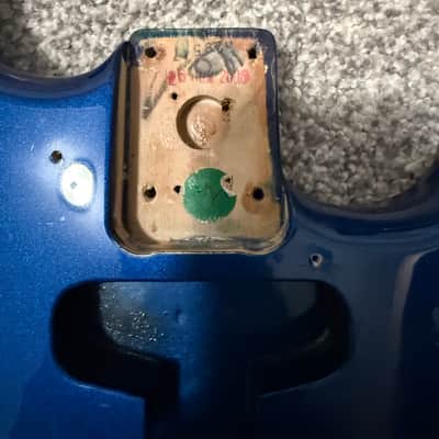Fender Stratocaster 2006 - Loaded Electron Blue body image 4