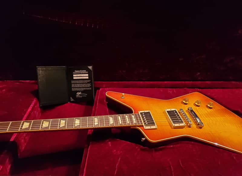 Gibson Explorer Custom