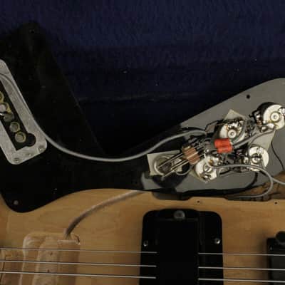 Rickenbacker 4003S/5 string Bass w/BLACK hardware 1990 Mapleglo image 22
