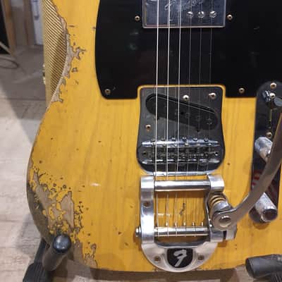 Fender 52 telecaster bigsby custom shop limited edition heavy relic CuNiFe aged butterscotch blonde image 4