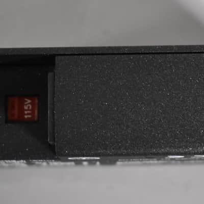 CIOKS AC10 Pedal Power Supply w/Box image 8