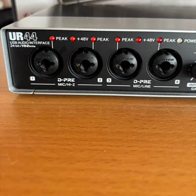 Steinberg UR44 6x4 USB 2.0 Audio Interface with MIDI - Silver/Black image 2