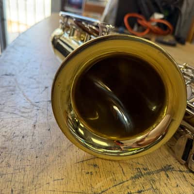 Used Yamaha YAS-23 Alto Sax Saxophone with Case Mouthpiece Neck Strap Just Serviced image 8