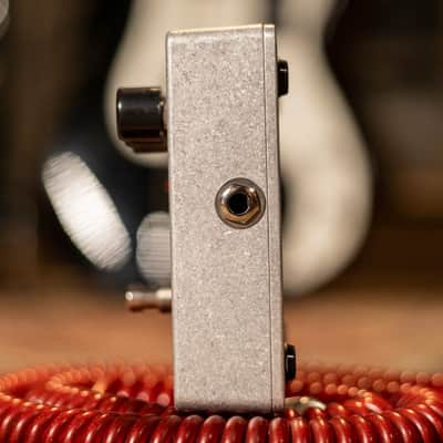 Electro-Harmonix Micro Q-Tron Envelope Filter Pedal image 4