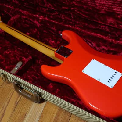 Fender AVRI 57 1982 Fullerton Strat - Fiesta Red image 2