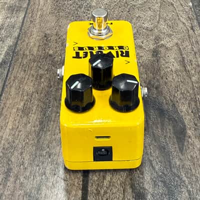 NuX NCH-2 Rivulet Chorus 2010s - Yellow Effects Pedal image 5