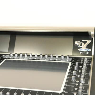 DiGiCo SD7 Digital Console w/Dual Engines, Waves, ST Optical & Road Case CG01048 *ASK FOR SHIPPING* image 2
