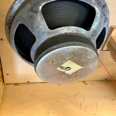 1976 Marshall Model 2045 2X12 Speaker Cabinet image 6