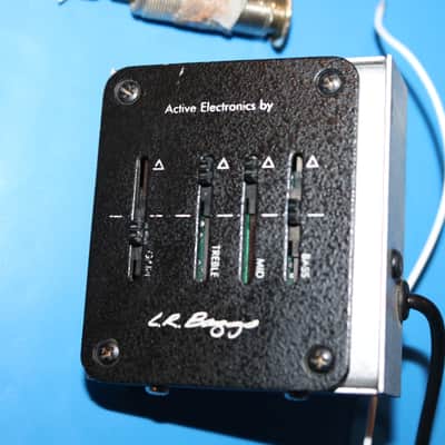 Vintage 1970s LR Baggs LB6 Saddle Pickup & Onboard Preamp image 3