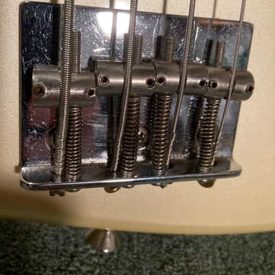 Fender Standard Performer Bass 1985 - 1987 - Frost White image 9