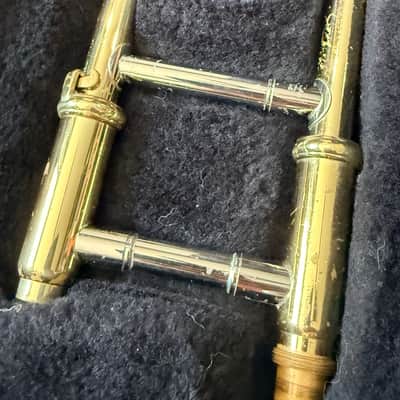 Yamaha YSL-354 Standard Trombone 2010s - Lacquered Brass image 4